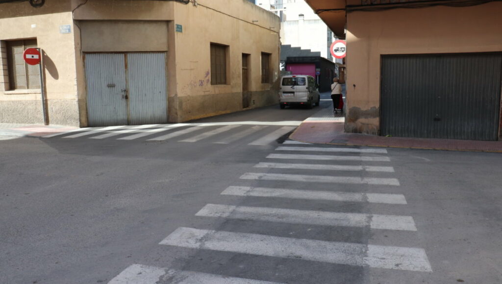 Edificio para derribar en pleno centro de Bigastro